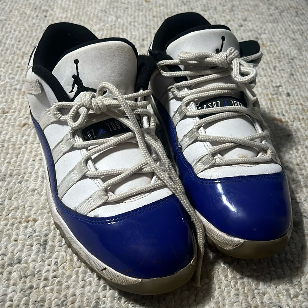 Boys Jordans Shoe